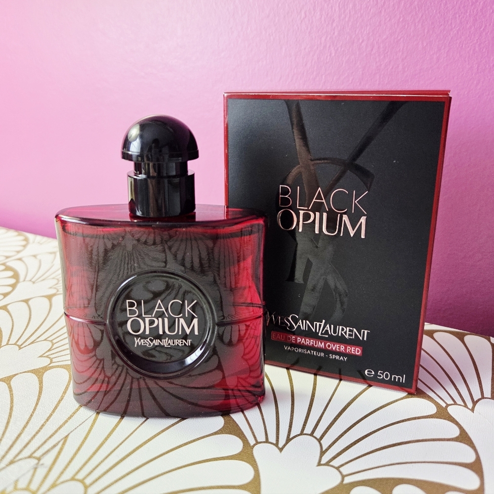YSL Black Opium Over Red 50ml